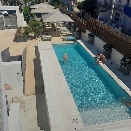 קאלה גונונה Hotel Nettuno מראה חיצוני תמונה