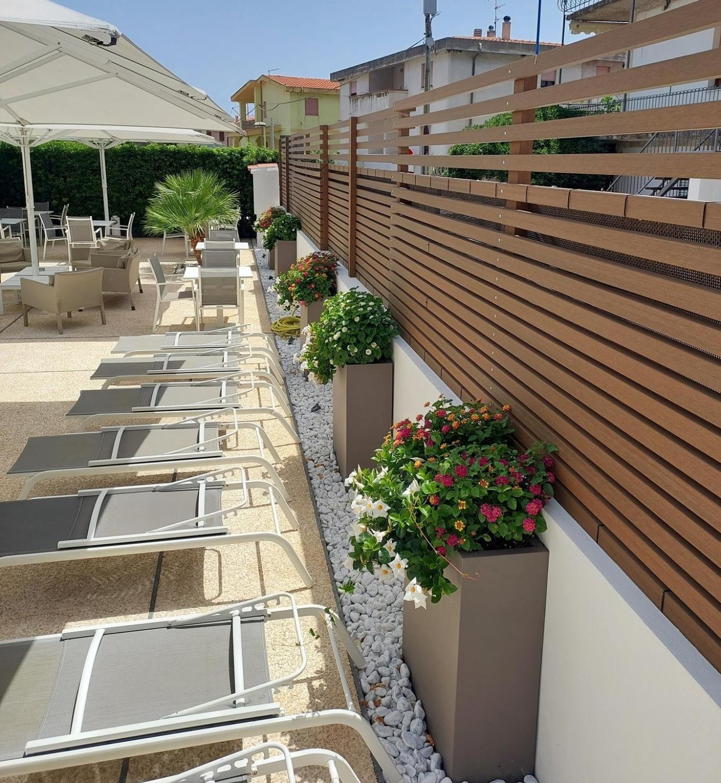 קאלה גונונה Hotel Nettuno מראה חיצוני תמונה