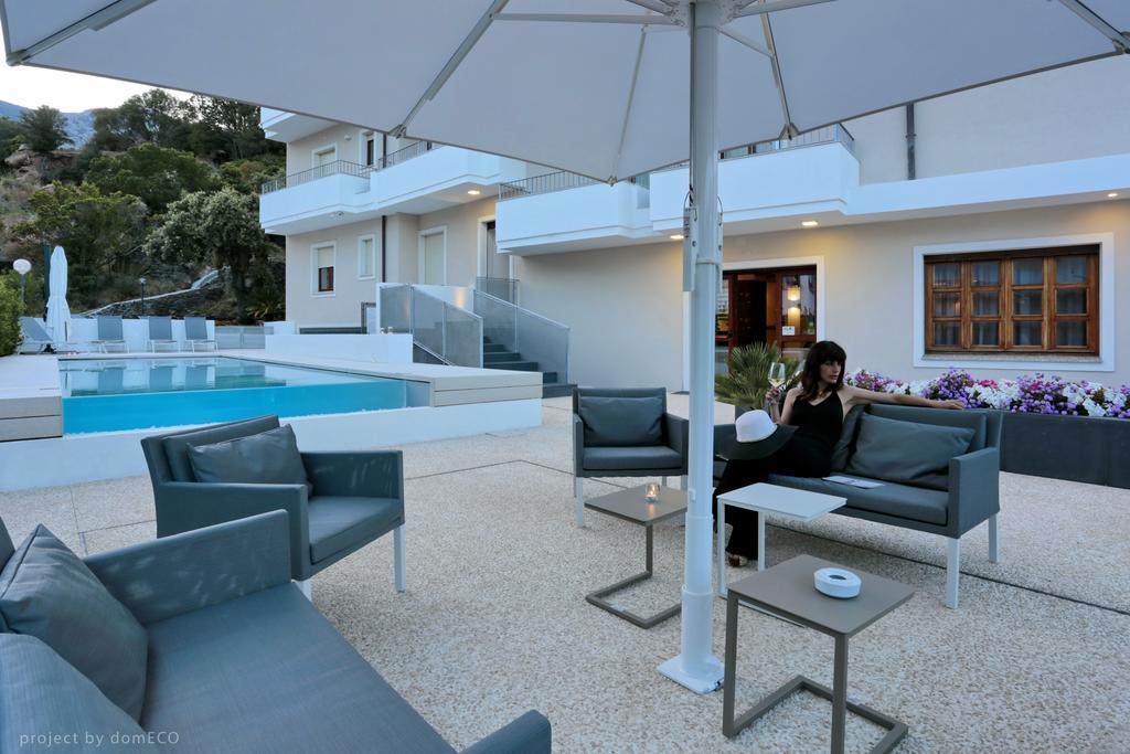 קאלה גונונה Hotel Nettuno מראה חיצוני תמונה